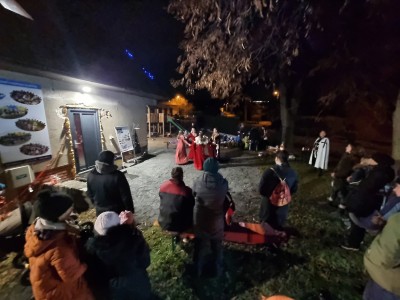 Vánoční posezení ve Všechromech